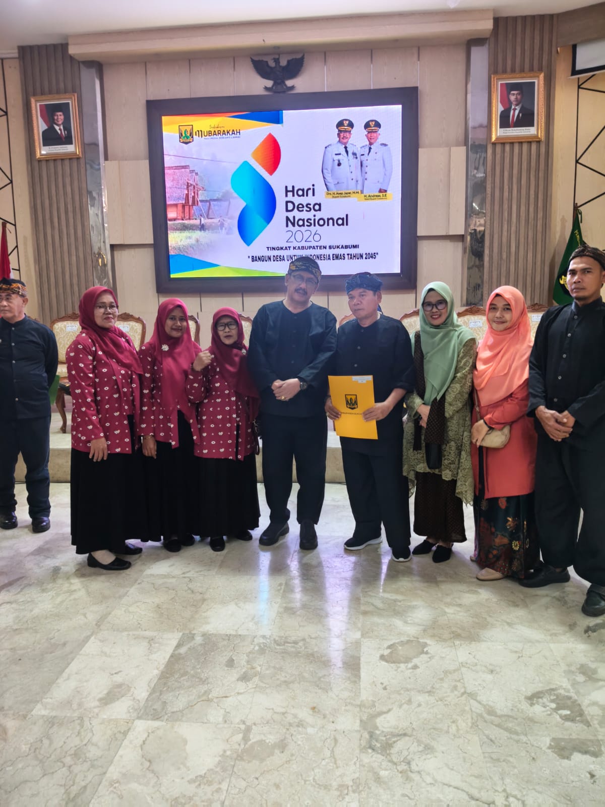 KADO TERINDAH HARI DESA NASIONAL, PEMERINTAH DESA TENJOJAYA UKIR SEJARAH PUNCAKI ANUGERAH GAPURA SRI BADUGA